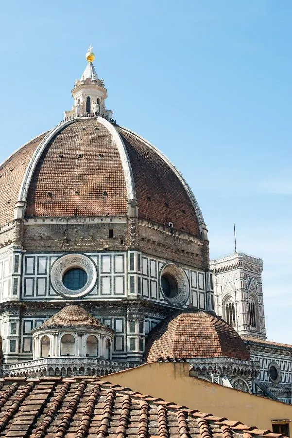 Windows On Dome Luxury Rooftop Firenze Apartman